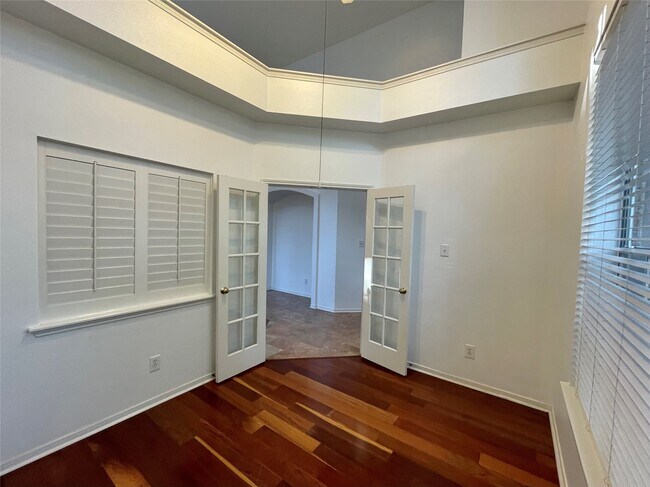 Building Photo - 11 Dalea Pl