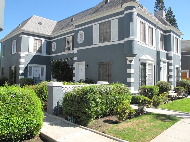 Street view - 112 N Kings Rd