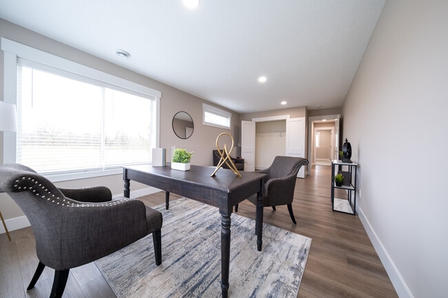 Building Photo - 26391 Preserve Dr