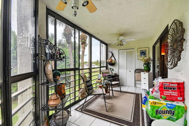 Building Photo - 10173 Mangrove Dr