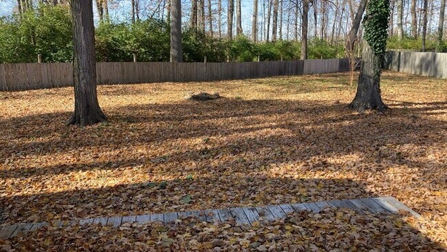 Building Photo - 325 Halifax Dr