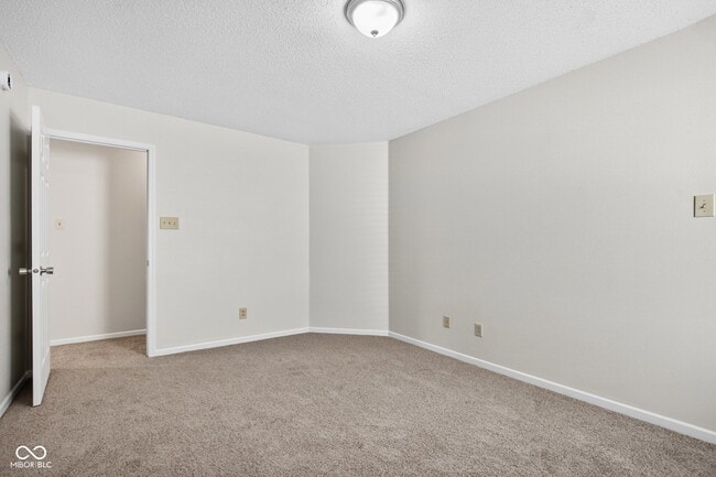 Building Photo - 6666 Black Antler Cir