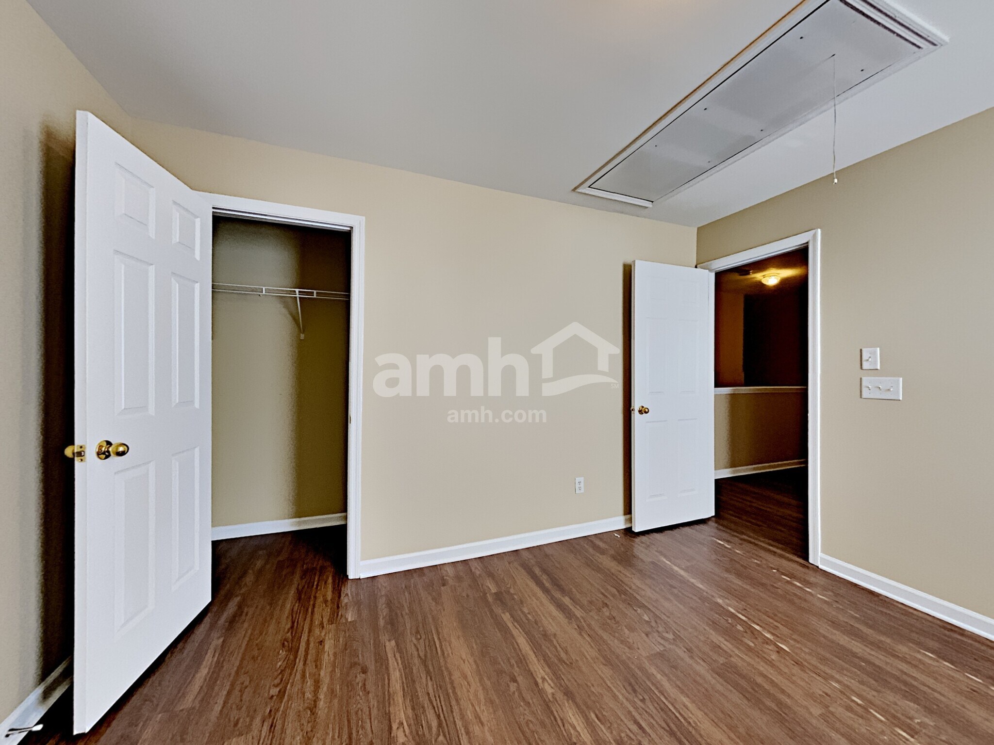 Building Photo - 2119 Ponty Pool Dr