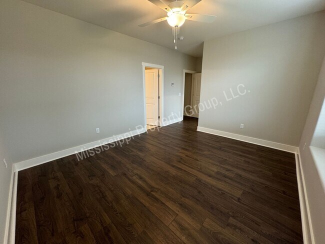Building Photo - 3BR/3.5BA - New Construction @ The Reserve...