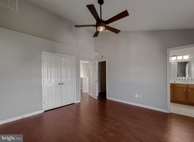 Building Photo - 23117 Primrose Wy