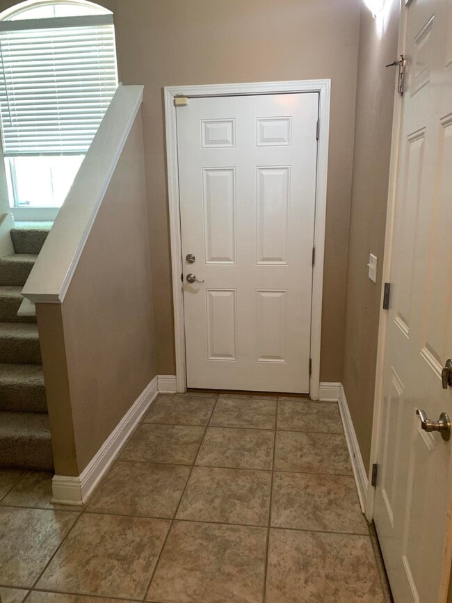 Building Photo - 1681 Hadleigh Hills Ct