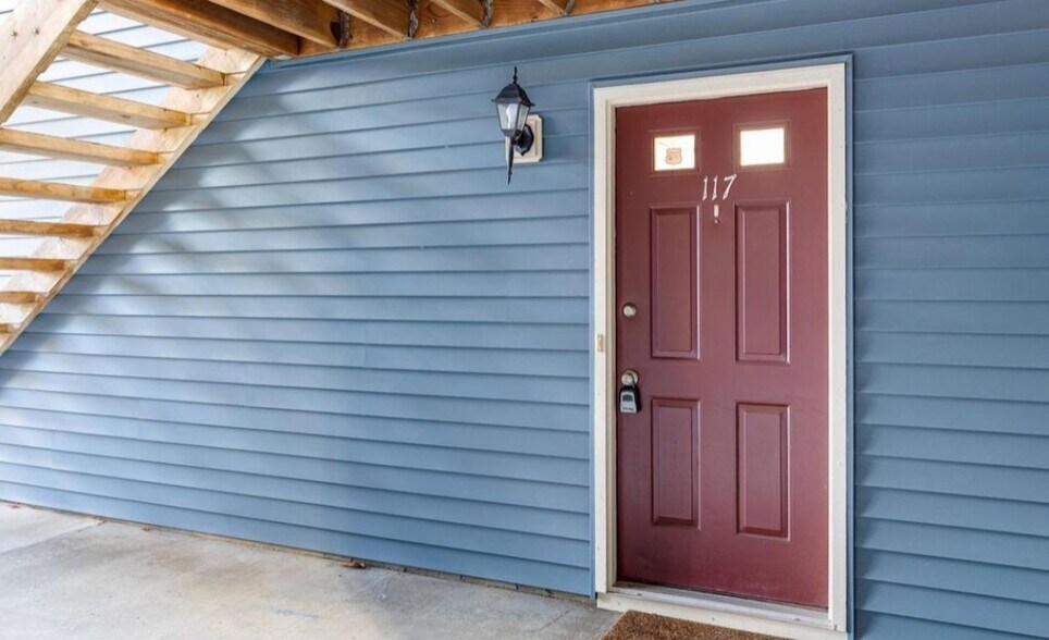 Building Photo - 117 Longfield Ct