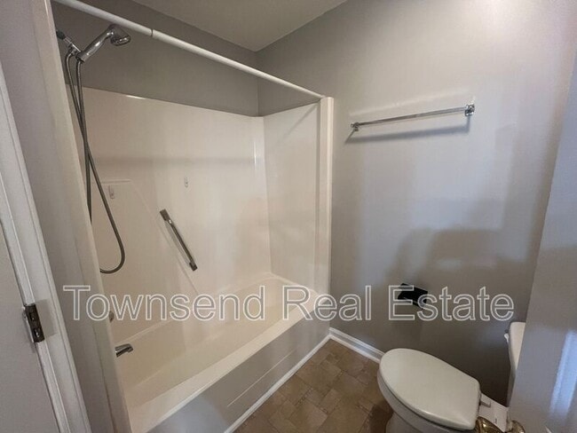 Building Photo - 5606 Bimini Pl