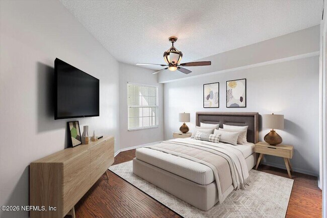 Building Photo - 1010 Bella Vista Blvd