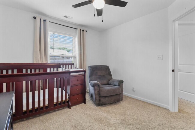 Building Photo - 1150 Tybee Dr
