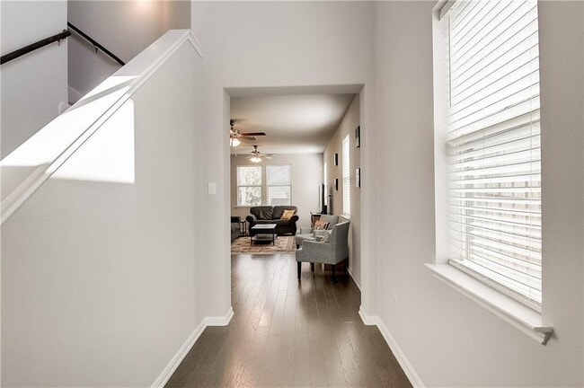 Building Photo - 1218 Falconer Wy
