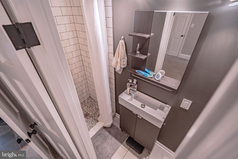 Building Photo - 41 Roosevelt Blvd