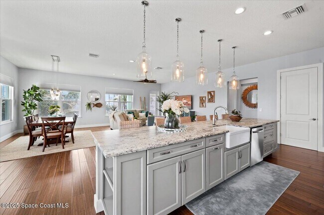 Building Photo - 105 Sea Dunes Dr
