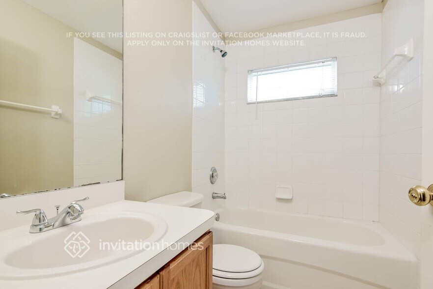 Building Photo - 11703 Brenford Crest Dr