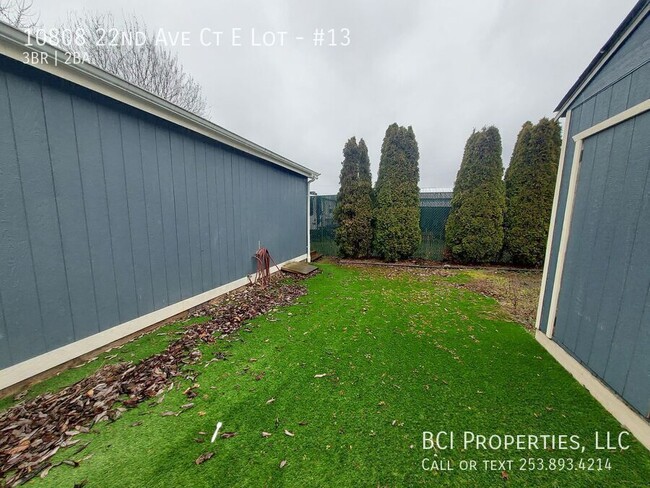 Building Photo - 10808 22nd Ave Ct E