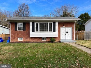 Building Photo - 13303 Holdridge Rd