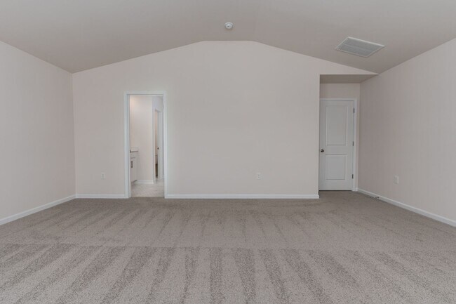 Building Photo - 242 Carrington Dr