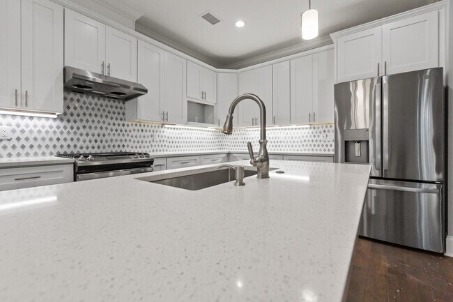 Building Photo - 1575 Cherry Blossom Cir