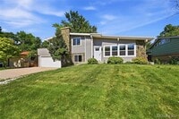 Building Photo - 9547 W Kentucky Dr