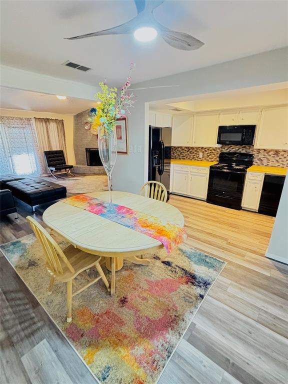 Building Photo - 513 White Wing Way