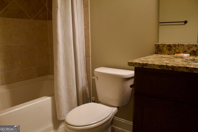 Building Photo - 2559 Willow Fld Xing