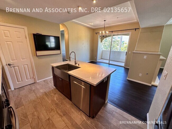 Building Photo - 2728 Farragut Rd