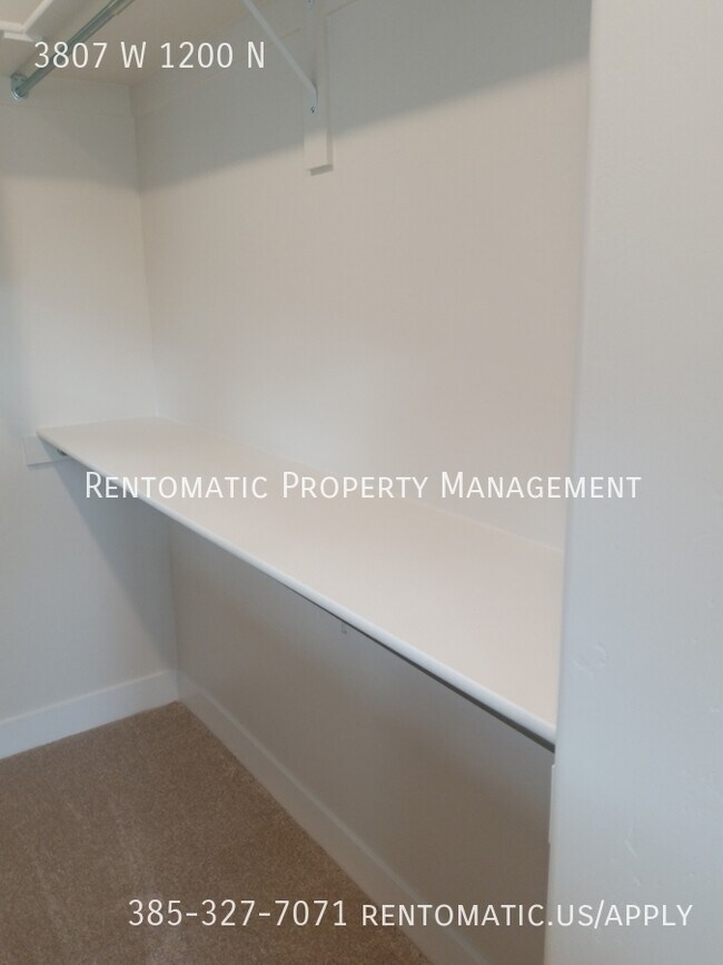Building Photo - 3807 W 1200 N