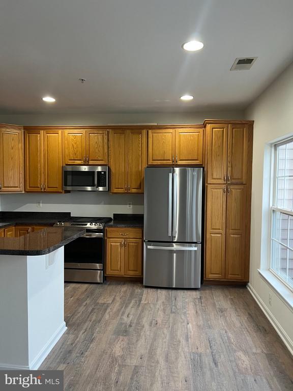 Building Photo - 1822 Wheyfield Dr