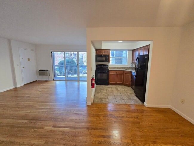 Building Photo - Updated, spacious 1st fl 1-bedroom/1-bathroom condominium with most utilities included & lots of ...