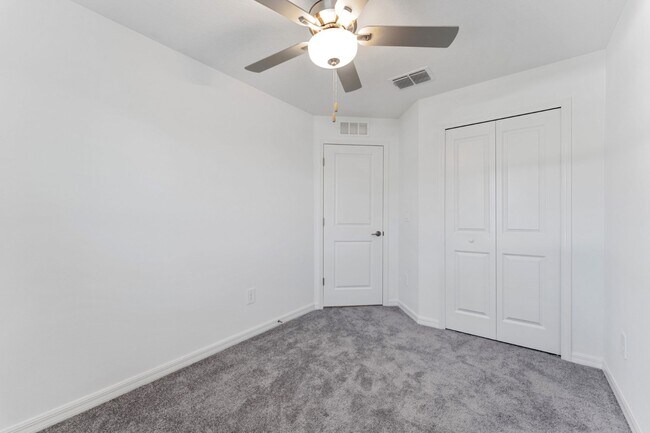 Building Photo - Luxury 3 BR + LOFT/2.5BA/1 Car Garage Luxury Townhome in the highly desirable GATED community of ...