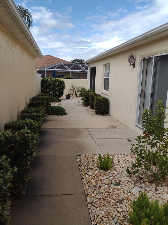 Building Photo - Long Term or Short Term in The Villages