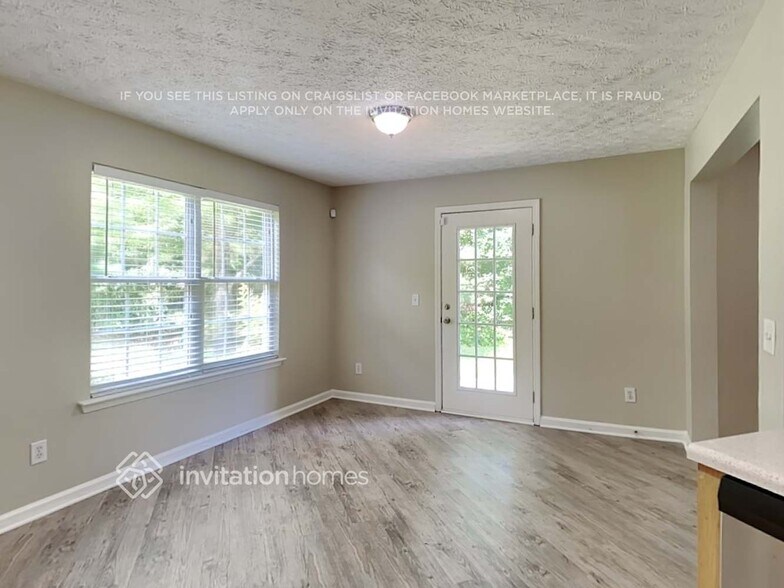 Building Photo - 945 Campbell Gate Rd SE