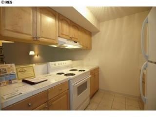 Building Photo - 2707 Valmont Rd