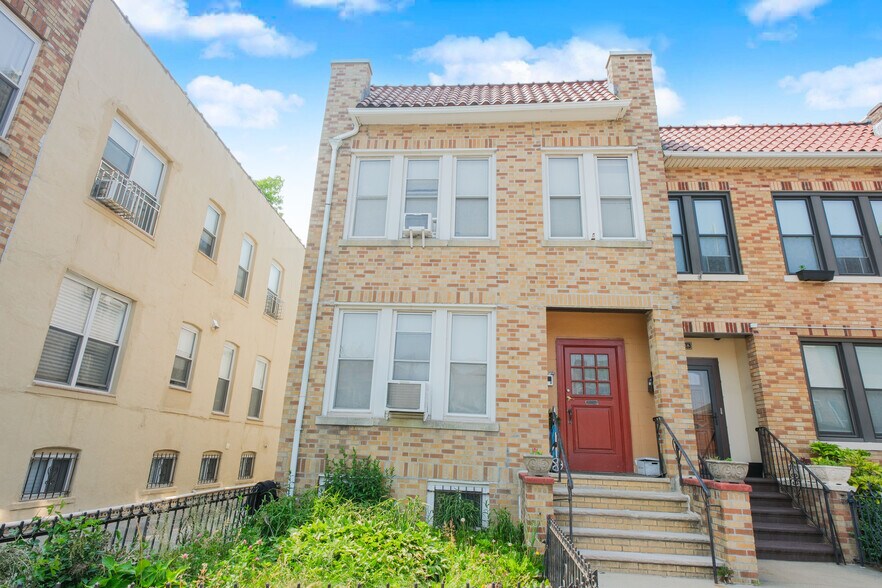 Building Photo - 8120 6th Ave