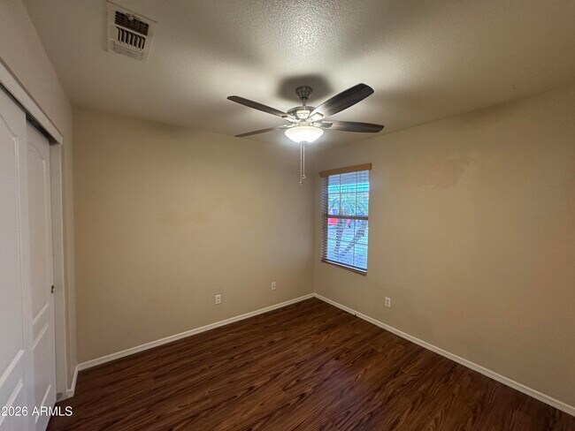 Building Photo - 14634 W Marcus Dr