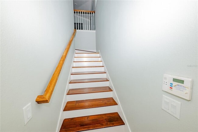 Building Photo - 8301 Foster Dr