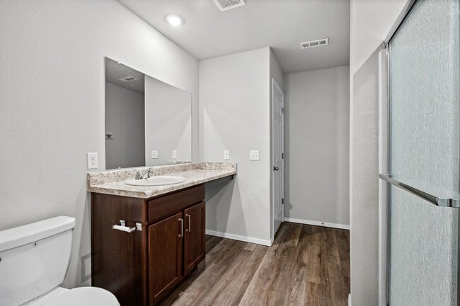 Building Photo - Home Sweet Home