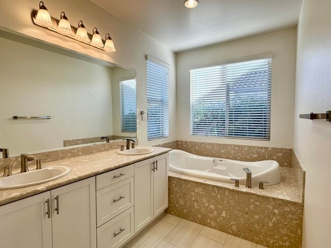 Building Photo - 51204 Mystic Tyme Dr