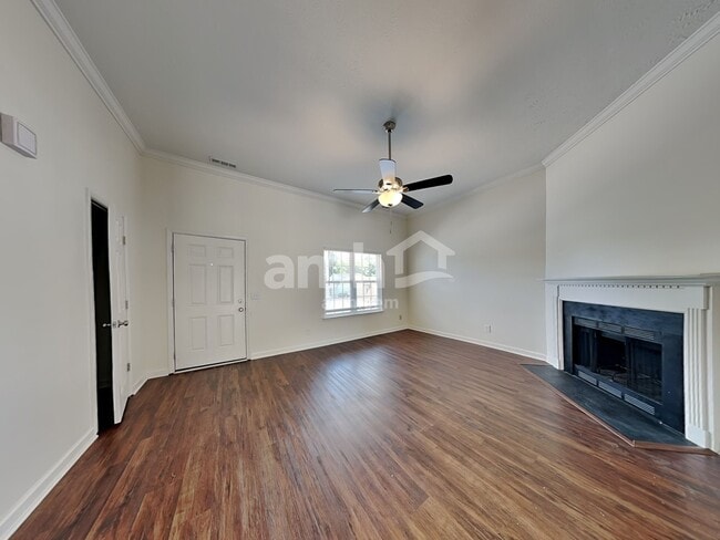 Building Photo - 1516 Chestnut Oak Dr