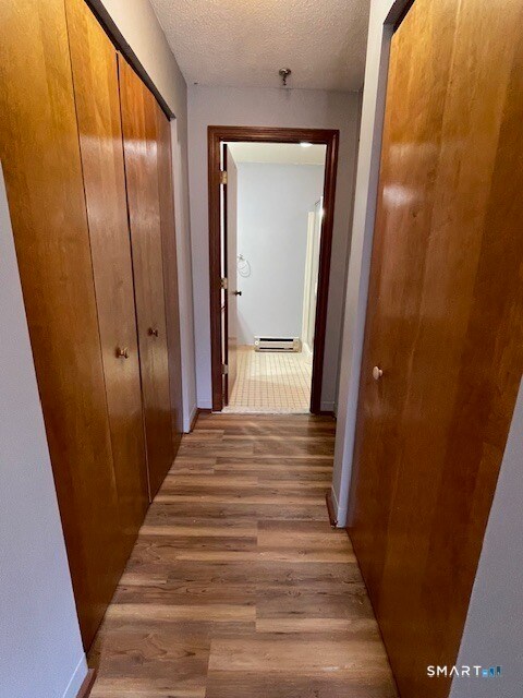 Building Photo - 11 Putter Dr