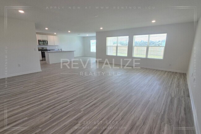 Building Photo - 4BR Home with Community Pool & Gym – Roberts Cove, Foley
