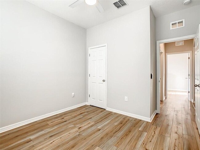 Building Photo - 210 Blackstone Creek Rd