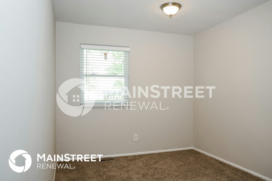 Building Photo - 2775 Fleet Rd