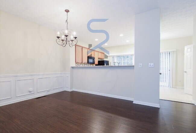 Building Photo - 790 Celeste Ln