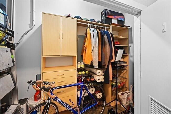 Building Photo - 878 Peachtree St NE