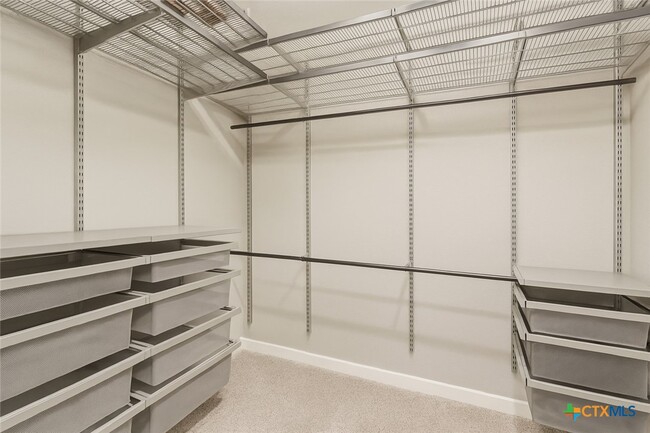 Building Photo - 3141 Charyn Wy