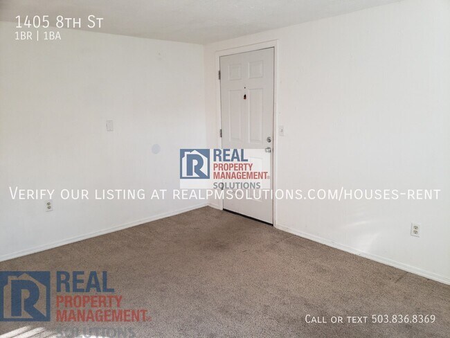 Building Photo - 1405 8th St