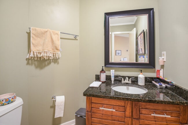 Building Photo - 10905 Whiterim Dr