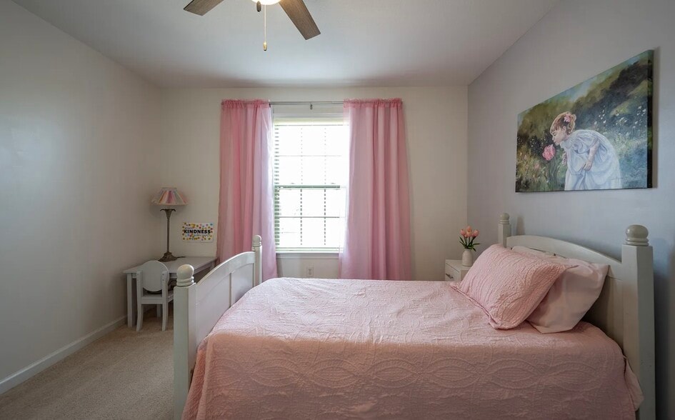 Building Photo - 7356 Landlock Dr