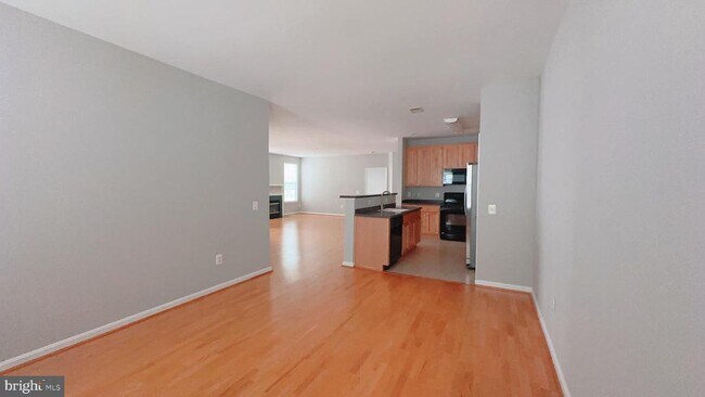 Building Photo - 4191 Lochleven Tr